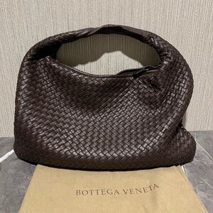 BOTTEGA VENETA Intrecciato Hobo Shoulder Bag